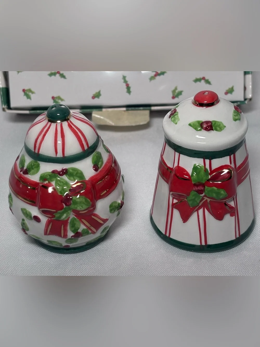 Lady Jayne Ltd. Holly & Ribbon Salt and Pepper Shakers Set ~ Holiday 2002
